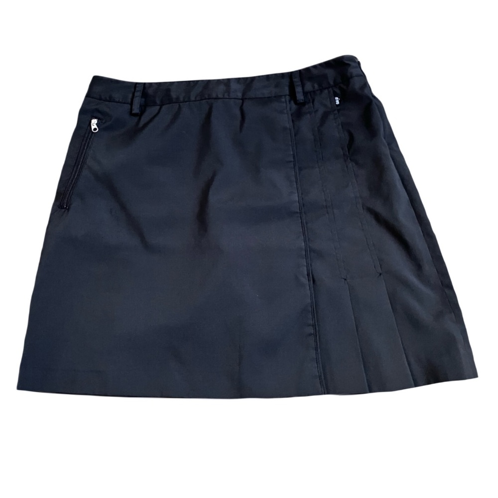 n’vo by Lanctot Skort, Sz. 6, Black, Pleats on Left/Front, Front Pocket/Right